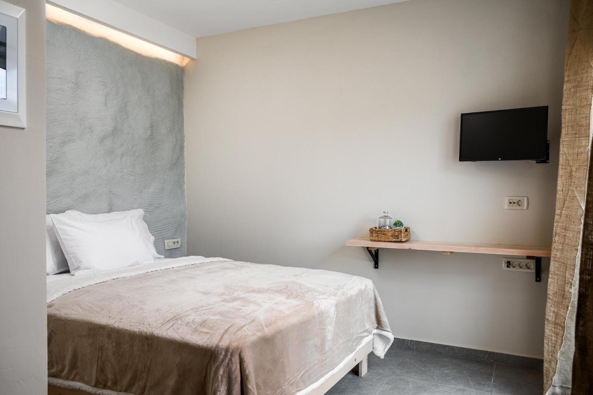 Gefiri Plakas Hotel, Tzoumerka Eksteriør bilde